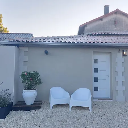 Du Domaine Equestre B & G *