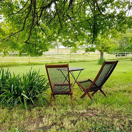 Du Domaine Equestre B & G * Saint-Médard