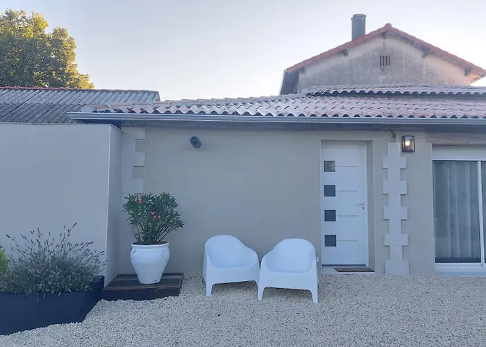 Du Domaine Equestre B & G *